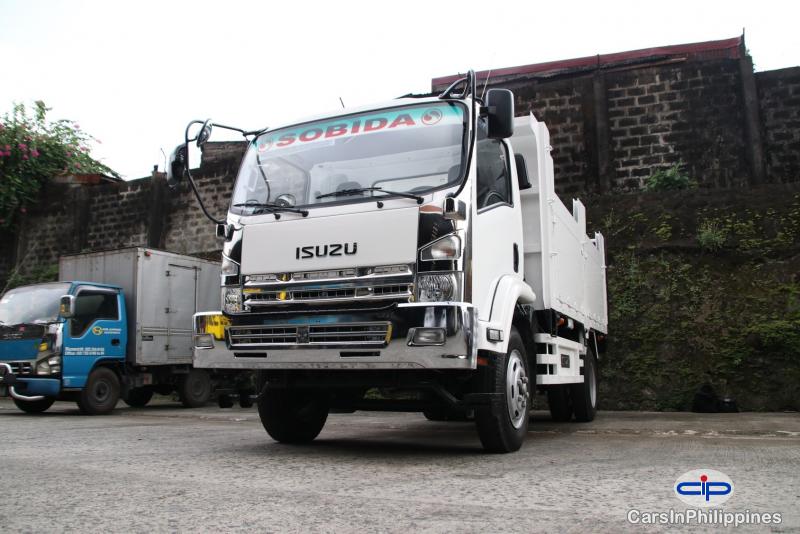 Isuzu F-Series FRR Dump Truck 4x2 6wheel Manual 2019 - image 3