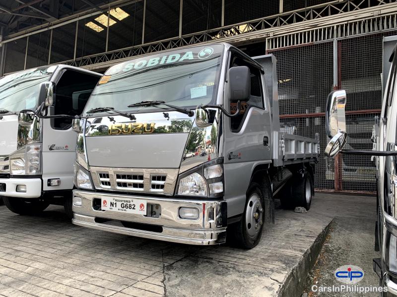 Pictures of Isuzu SOBIDA Nkr- Pb Model Reconditioned Dump Truck For Sale Manual 2023