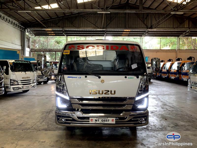Isuzu Sobida Isuzu Elf Npr Cab & Chassis Truck Manual 2022 - image 2