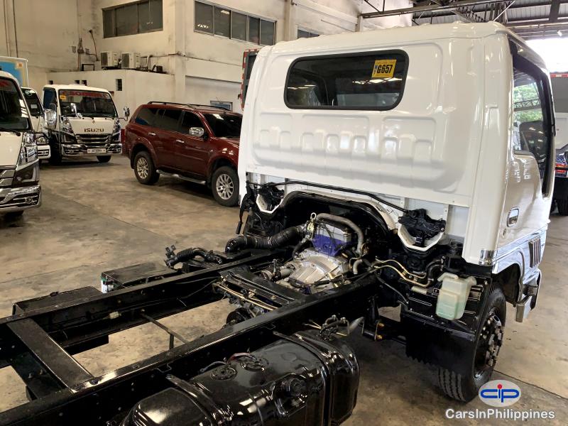 Isuzu Sobida Isuzu Elf Npr Cab & Chassis Truck Manual 2022 - image 4