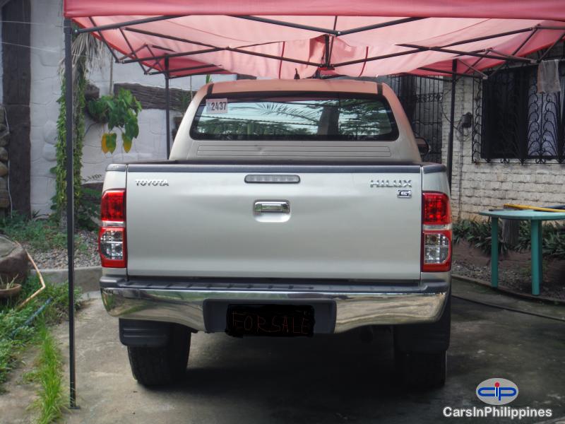 Picture of Toyota Hilux Manual 2012 in Philippines