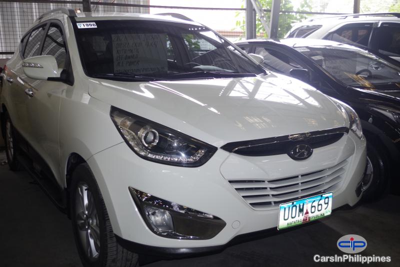 Hyundai Tucson 4WD CRDI Automatic 2012 - image 2