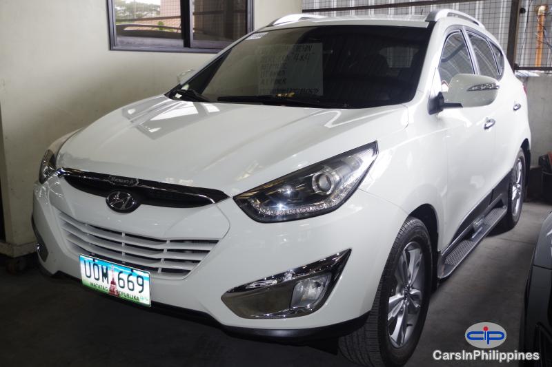 Hyundai Tucson 4WD CRDI Automatic 2012 - image 3