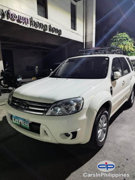 Picture of Ford Escape Automatic 2010