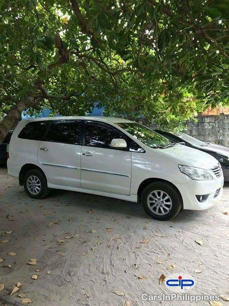 Picture of Toyota Innova Automatic 2014