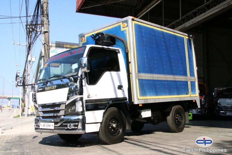 Picture of Isuzu Elf Manual 2021
