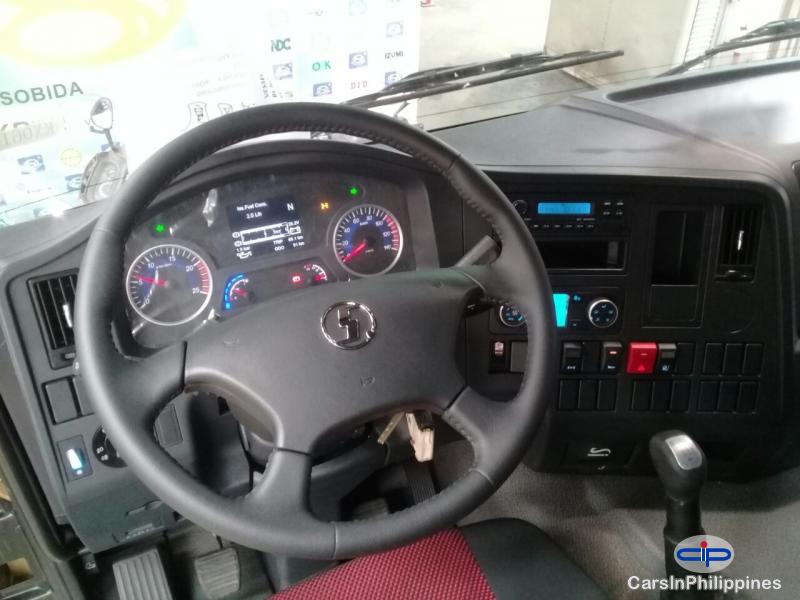 Shacman Heavy Duty Truck X3000 Wing Van Truck Cummins ISM CELECT 385HP Manual 2019 in Philippines