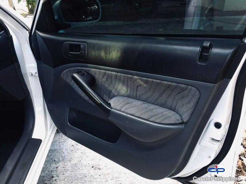Honda Civic VTI Automatic 2001 in Negros Occidental - image