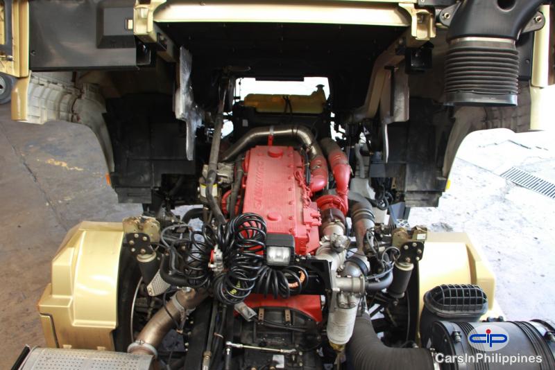 Shacman Heavy Duty Truck X3000 6x4 Tractor Head Cummins ISM CELECT 11L 6cylinder 440HP Manual 2019 - image 3