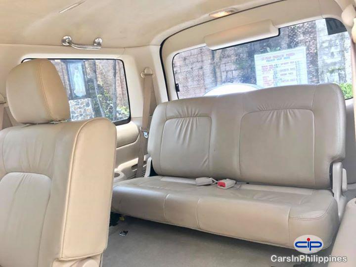 Ford Everest Automatic 2010 - image 6