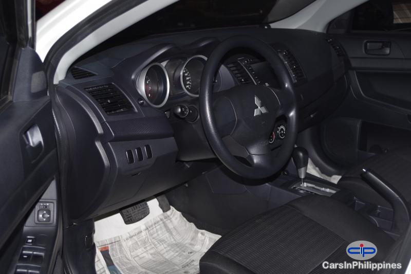Mitsubishi Lancer EX GLX Automatic 2015 - image 3