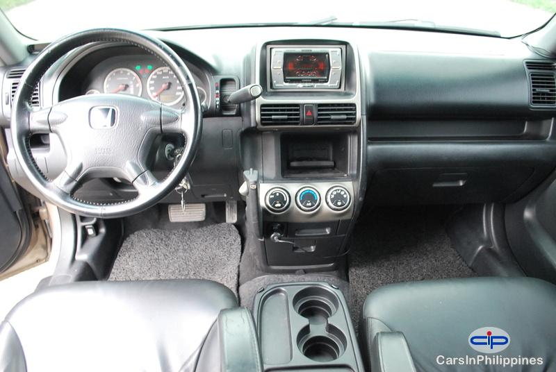 Honda CR-V Automatic 2004 - image 2