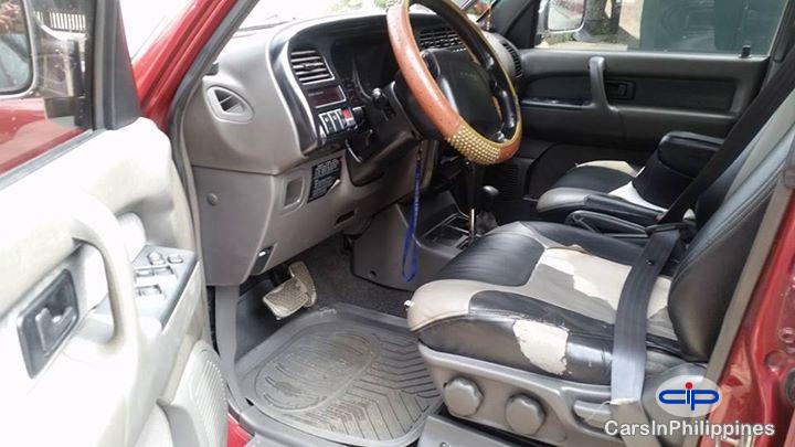 Isuzu Trooper Automatic 2002