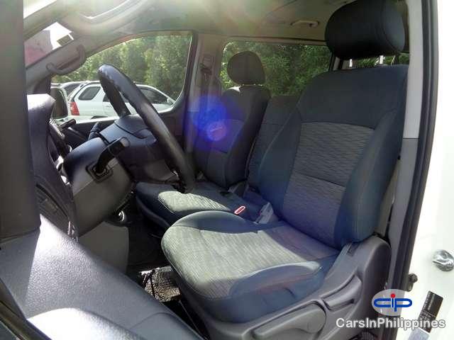 Hyundai Grand Starex Manual 2011