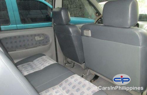 Isuzu Crosswind Manual 2005 - image 4