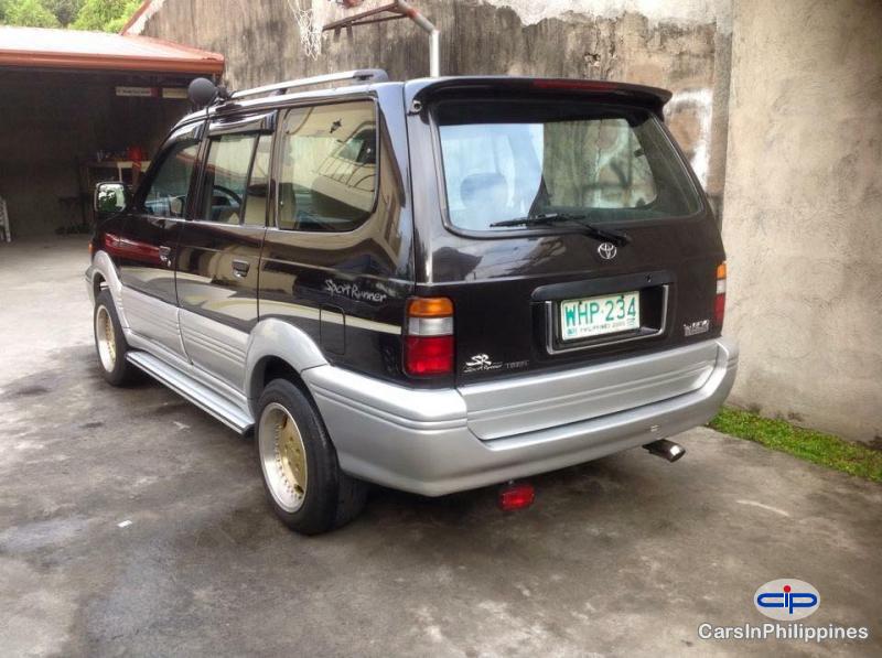 Toyota Revo Automatic 1999