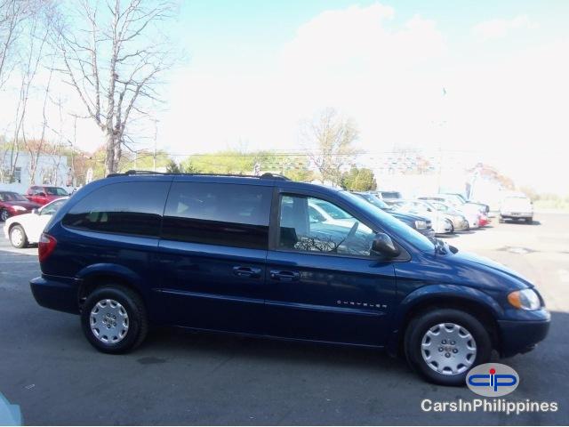 Picture of Chrysler Town n Country Automatic 2001 in Misamis Oriental