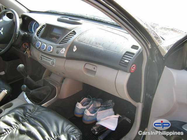 Mitsubishi L200 Manual 2006 - image 2