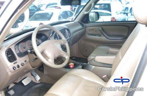 Toyota Sequoia Automatic 2001 - image 3