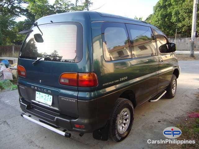Mitsubishi delica 2014