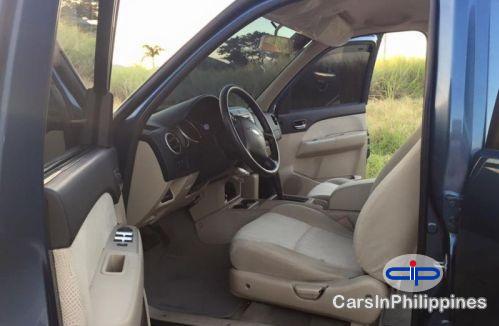 Picture of Ford Everest in Pangasinan