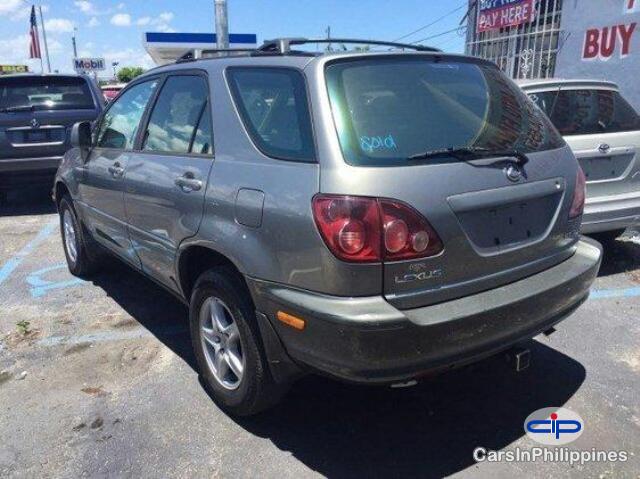 Lexus RX Automatic 2000 - image 5