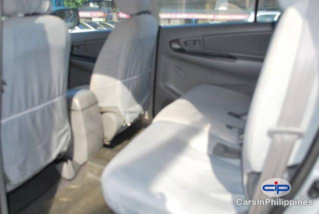 Toyota Innova Manual 2008 - image 2