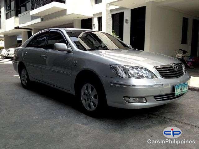 Toyota Camry Manual 2004 - image 2