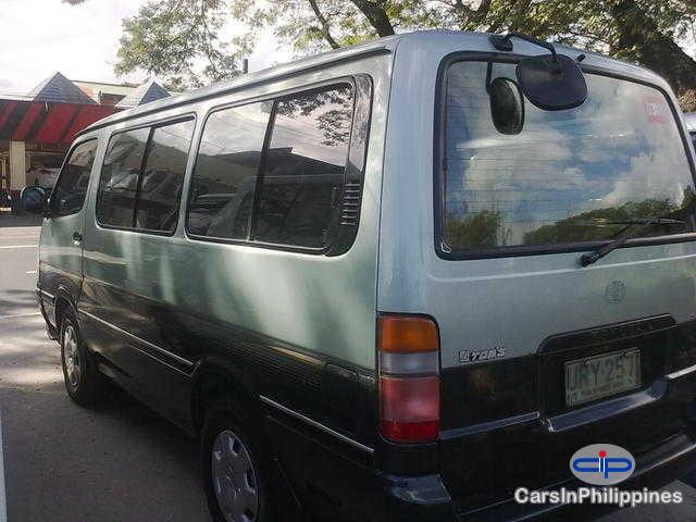 Toyota Hiace Manual 1997 in Pangasinan