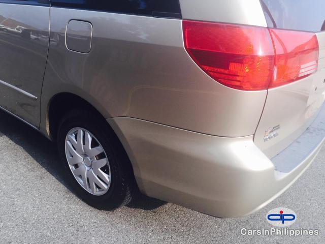 Picture of Toyota Sienna Automatic 2004 in Philippines