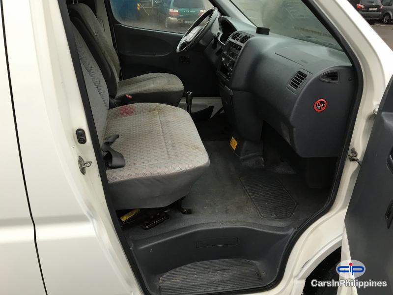Toyota Hiace Manual 2006 in Batangas