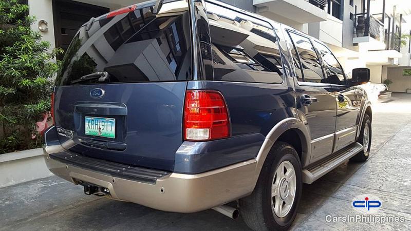 Ford Expedition Automatic 2004 - image 2