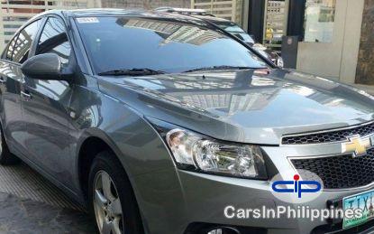 Pictures of Chevrolet Cruze Automatic 2012