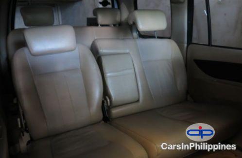 Isuzu Manual 2010 - image 8