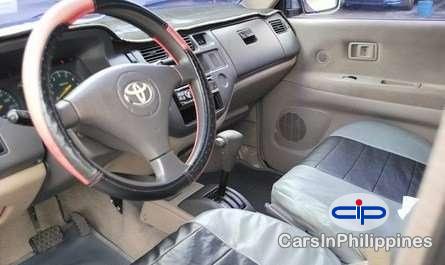Toyota Revo
