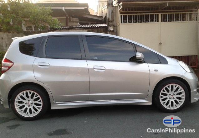 Picture of Honda Jazz Manual 2009