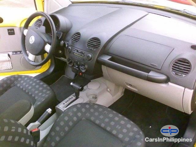 Volkswagen Beetle Automatic - image 2