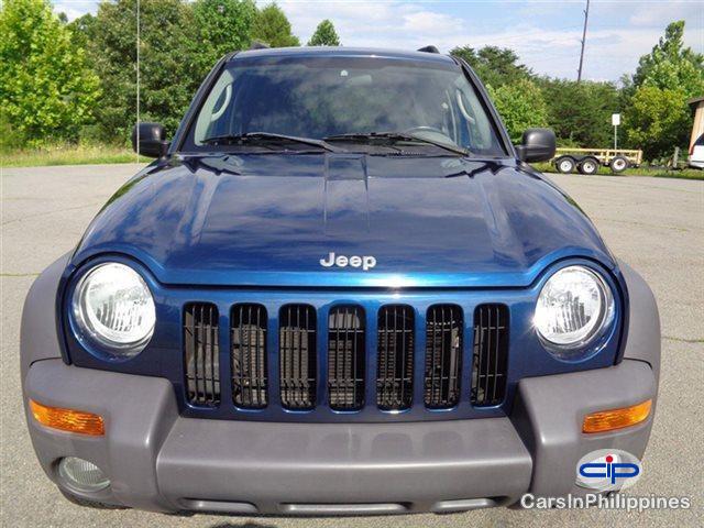 Jeep Liberty Automatic 2004 - image 2