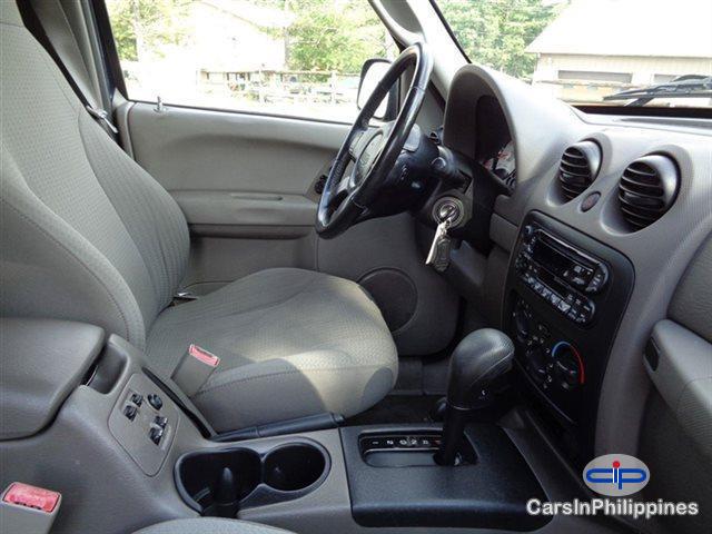 Jeep Liberty Automatic 2004 - image 5
