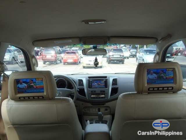 Toyota Fortuner Automatic 2009