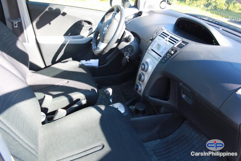 Toyota Yaris Automatic 2008 - image 2