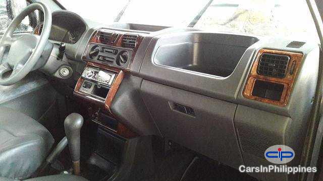 Mitsubishi Adventure Automatic 2000