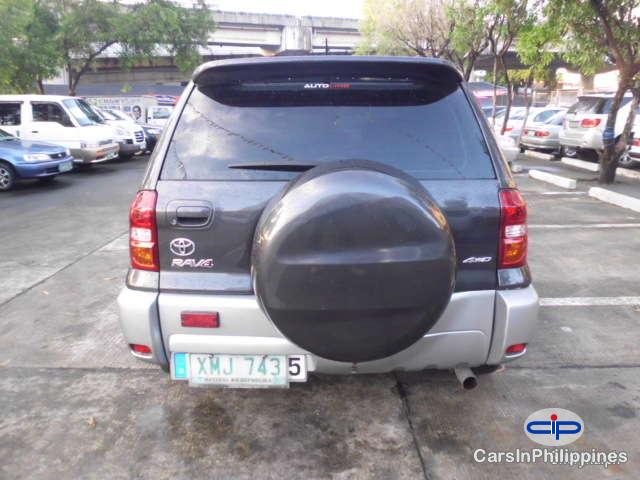 Toyota RAV4 Manual 2004 in Batanes