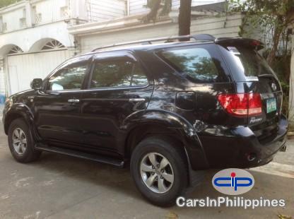 Toyota Fortuner Automatic 2008 - image 4