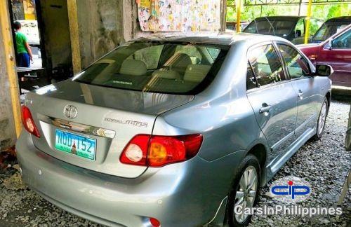 Toyota Corolla - image 2