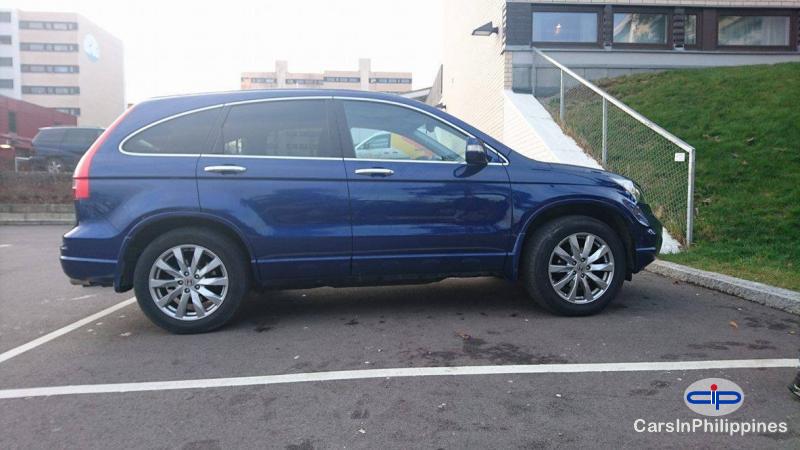 Honda CR-V Automatic 2010 - image 2