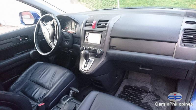 Honda CR-V Automatic 2010 - image 3
