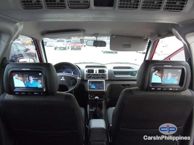 Mitsubishi Adventure Manual 2013