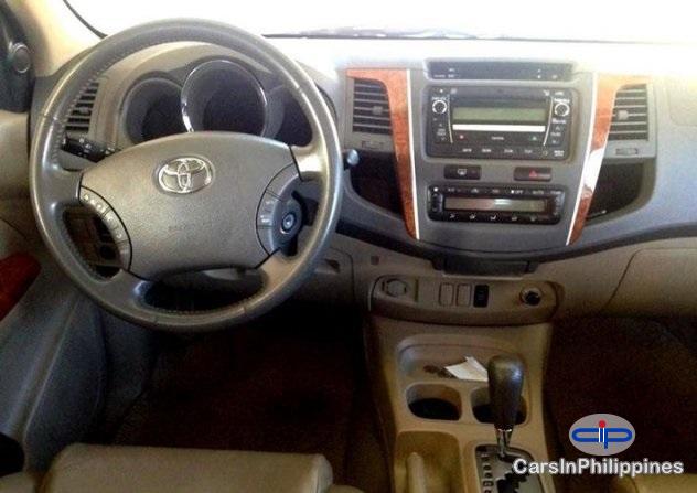 Toyota Fortuner Automatic 2009