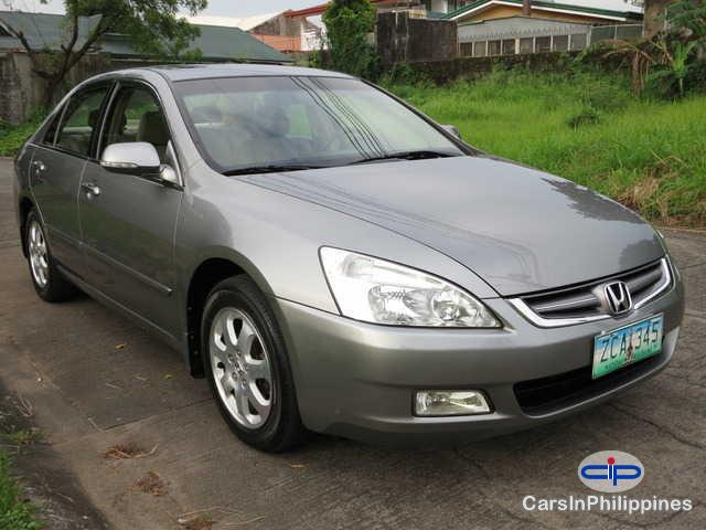 Pictures of Honda Accord Automatic 2010